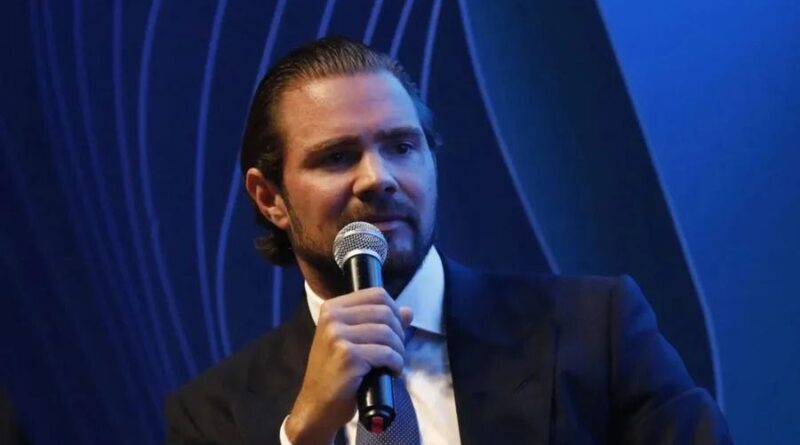 Vorcaro ocultou R$ 2,2 bilhões na conta do pai após sair da prisão