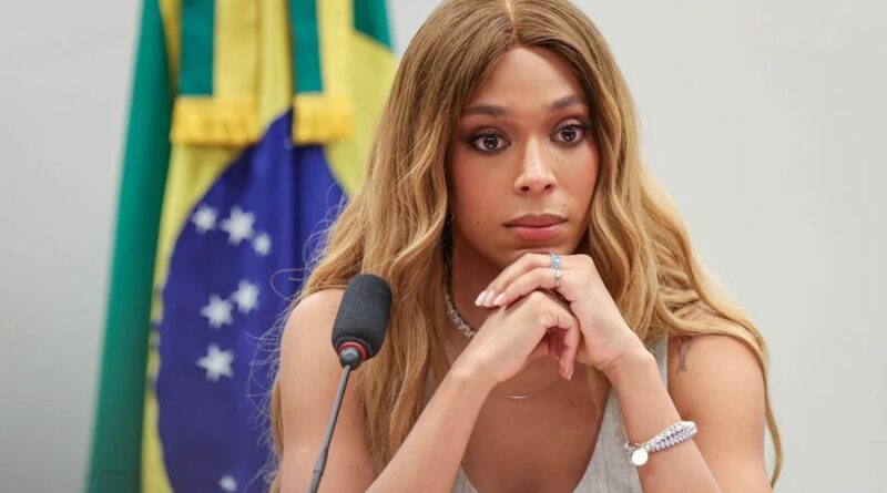 84% rejeitam Erika Hilton na Comissão da Mulher, aponta pesquisa 84% rejeitam Erika Hilton na Comissão da Mulher, aponta pesquisa