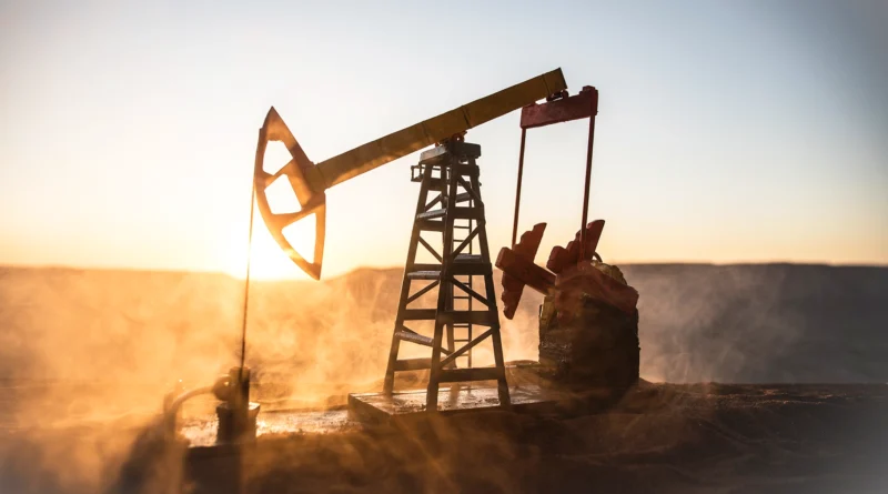 Petróleo sobe com tensão no Estreito de Hormuz