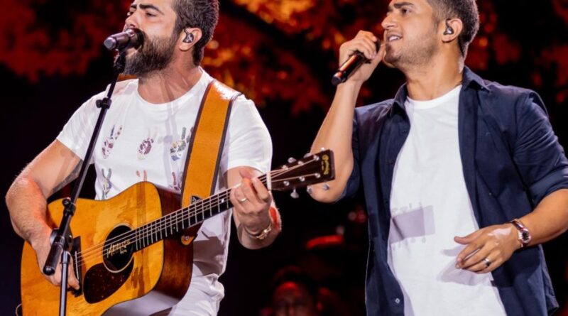 Henrique & Juliano reúnem 45 mil em show em Goiânia