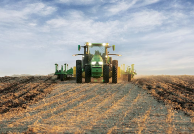 Venda de tratores cai e acende alerta no agro Venda de tratores cai e acende alerta no agro