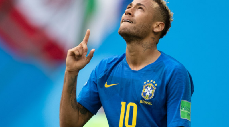 Neymar deixa clínica abatido e preocupa Seleção