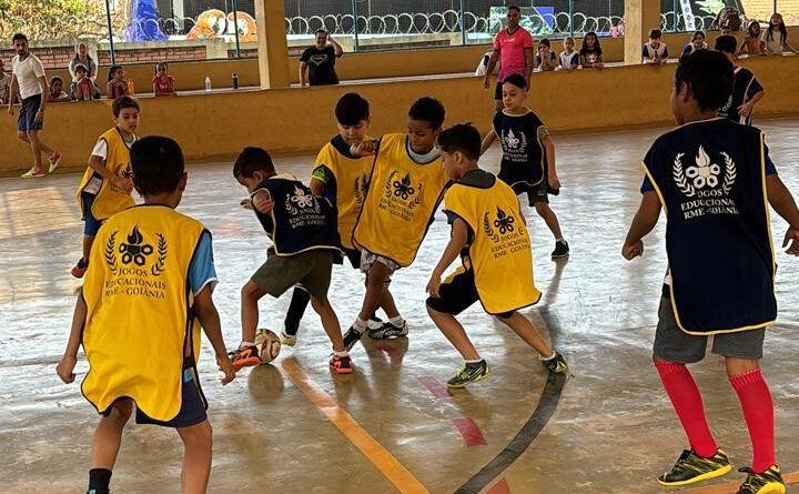 Goiânia cria polos esportivos em escolas municipais