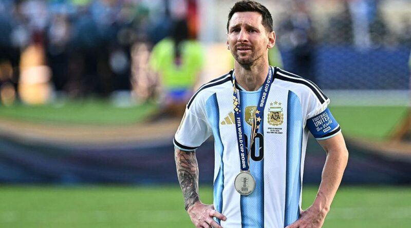 Petição para repetir final da Copa passa de 90 mil assinaturas Petição para repetir final da Copa passa de 90 mil assinaturas