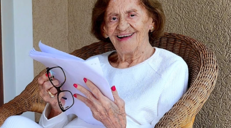 Laura Cardoso morre aos 98 anos e deixa legado na TV