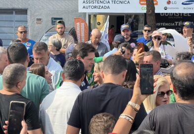 Daniel Vilela lidera carreata de campanha em Goiânia e Aparecida Daniel Vilela lidera carreata de campanha em Goiânia e Aparecida
