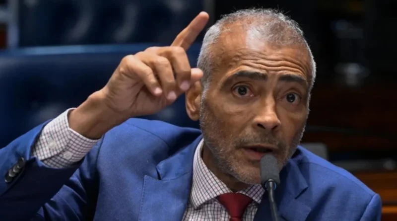 Justiça mantém penhora de salário de Romário por dívida Justiça mantém penhora de salário de Romário por dívida