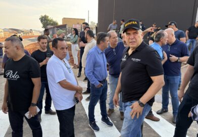 Mabel chama Carlinhos do Esporte de “meu consultor geral”